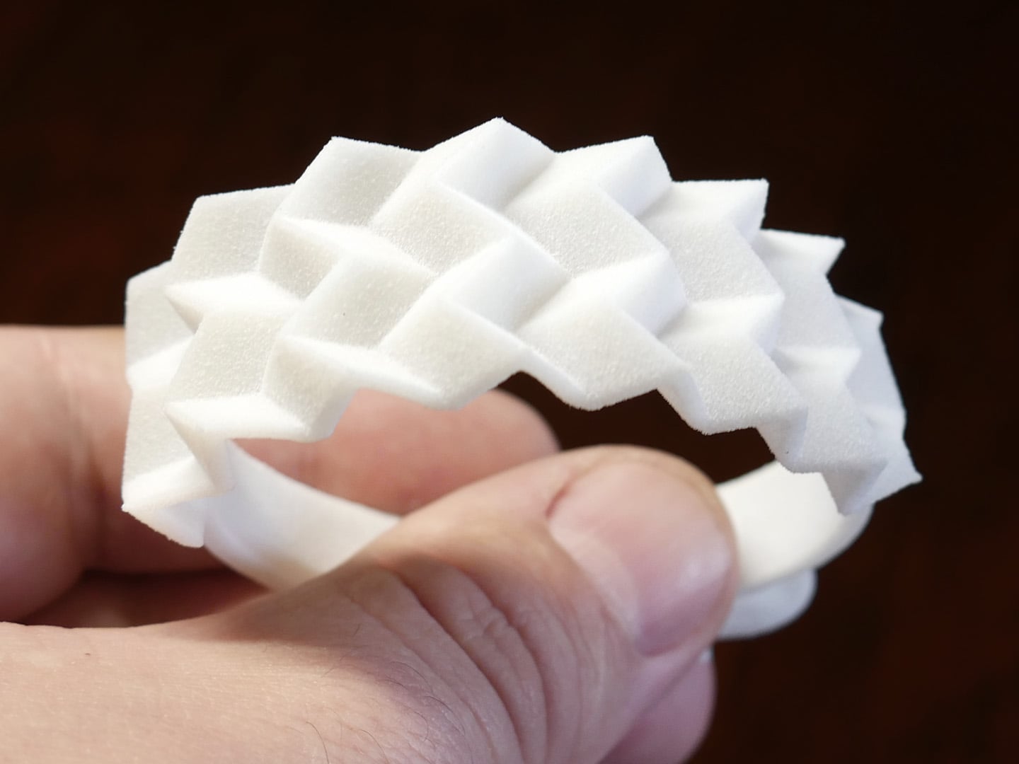 Mountain Valley Cuff (Small) 3d model