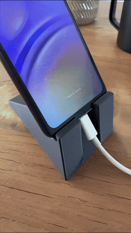 Charging Stand — Phone / Steam Deck / Nintendo Switch & Other Devices 3d model