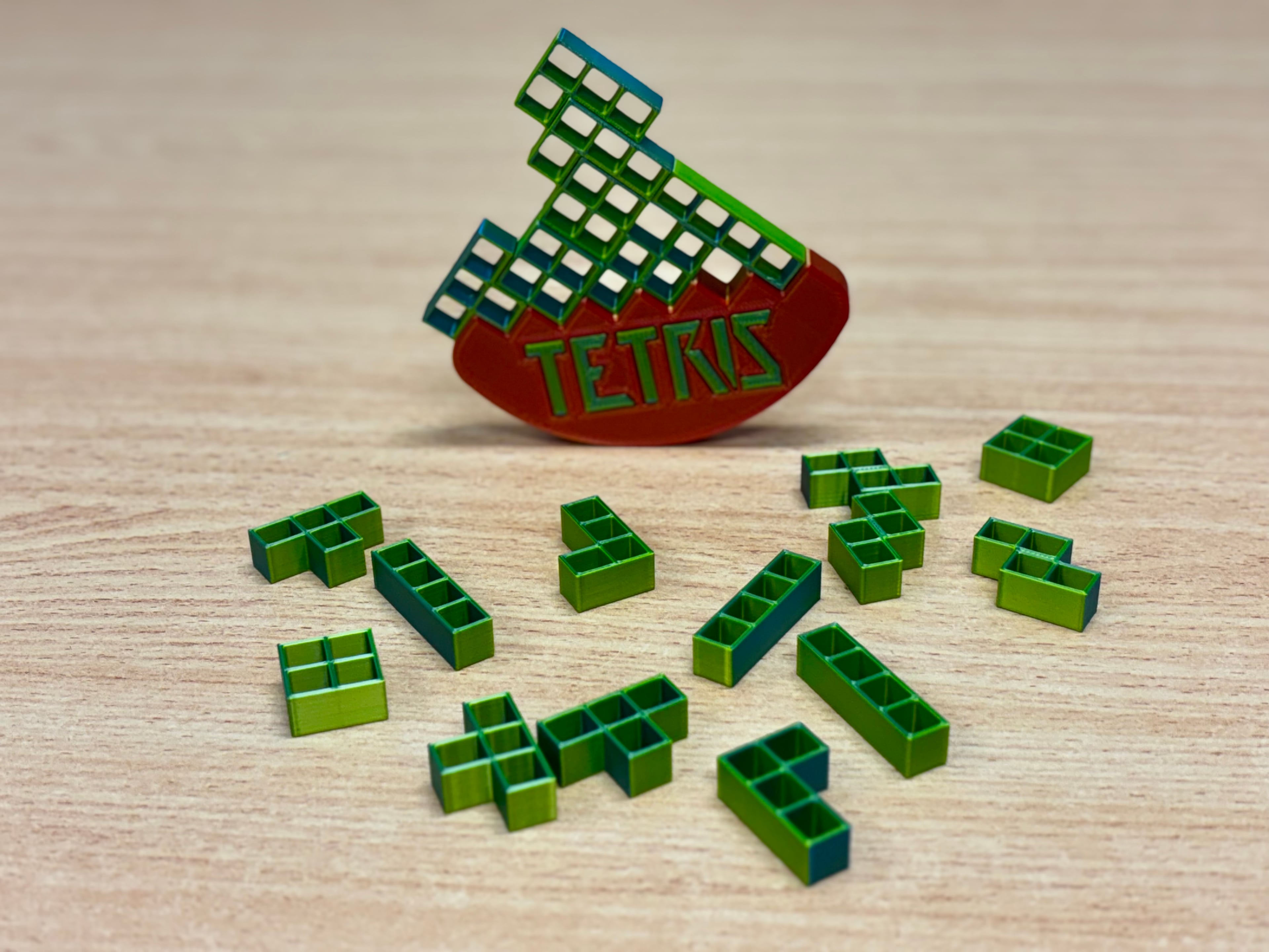 Such a cool print. I used Overture PLA Silk in colour changing red/ gold and green/ blue. Thanks for the file.