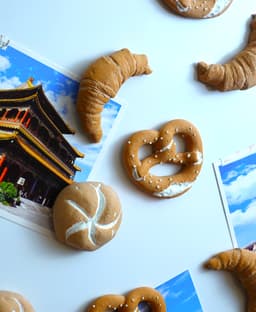 Pastry fridge magnets: Croissant, Pretzel and Roll 3d model