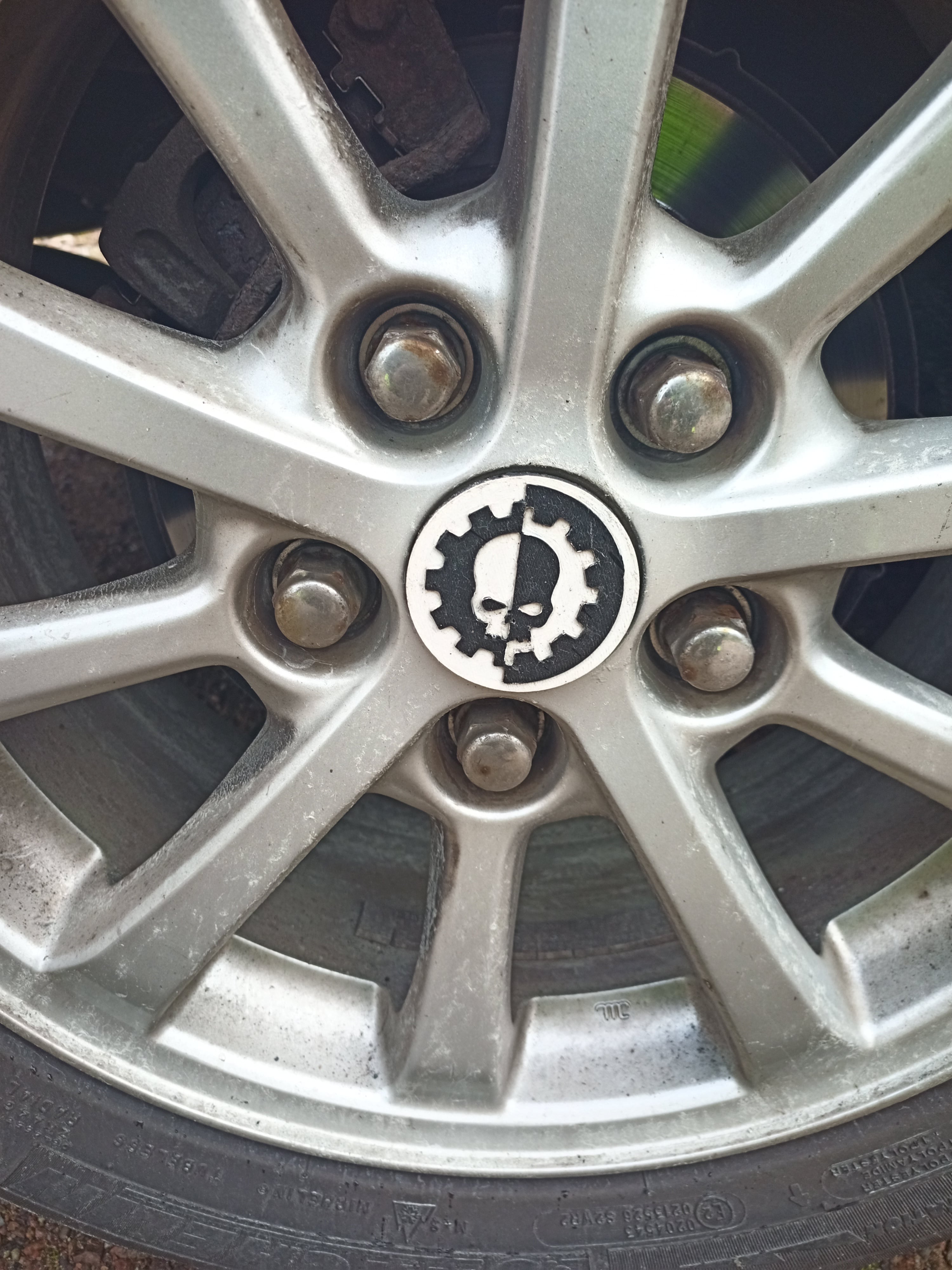 Mitsubischi_carwheelcap.stl 3d model