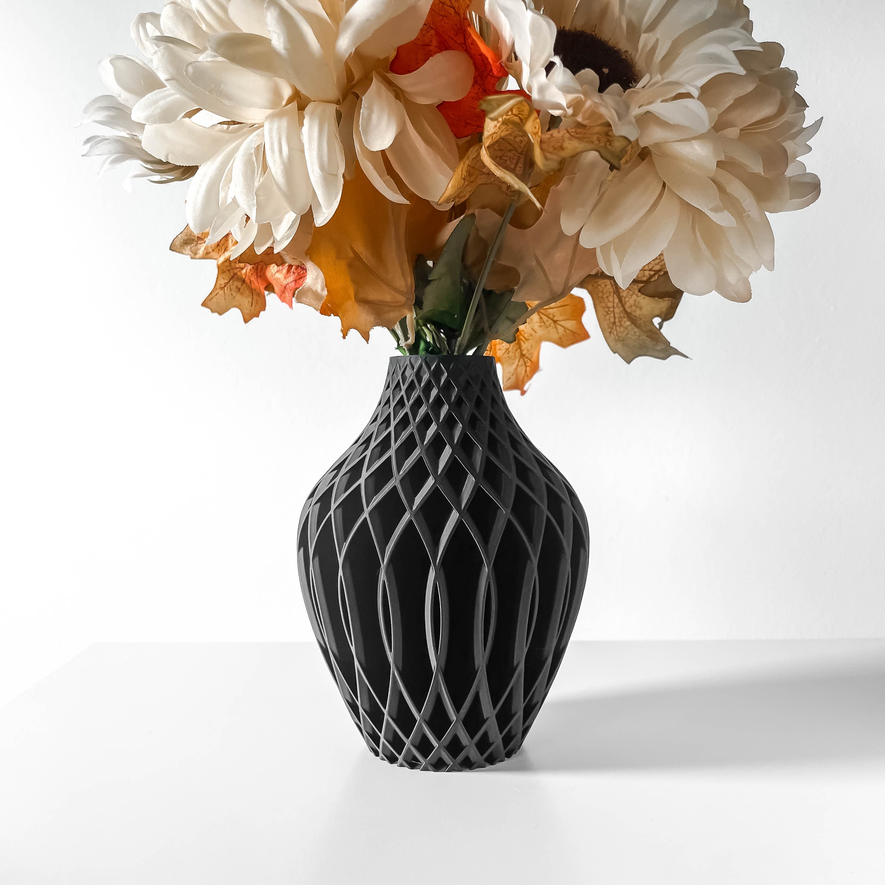 The Vika Vase, Modern and Unique Home Decor for Dried and Preserved Flower Arrangement | STL File 3d model