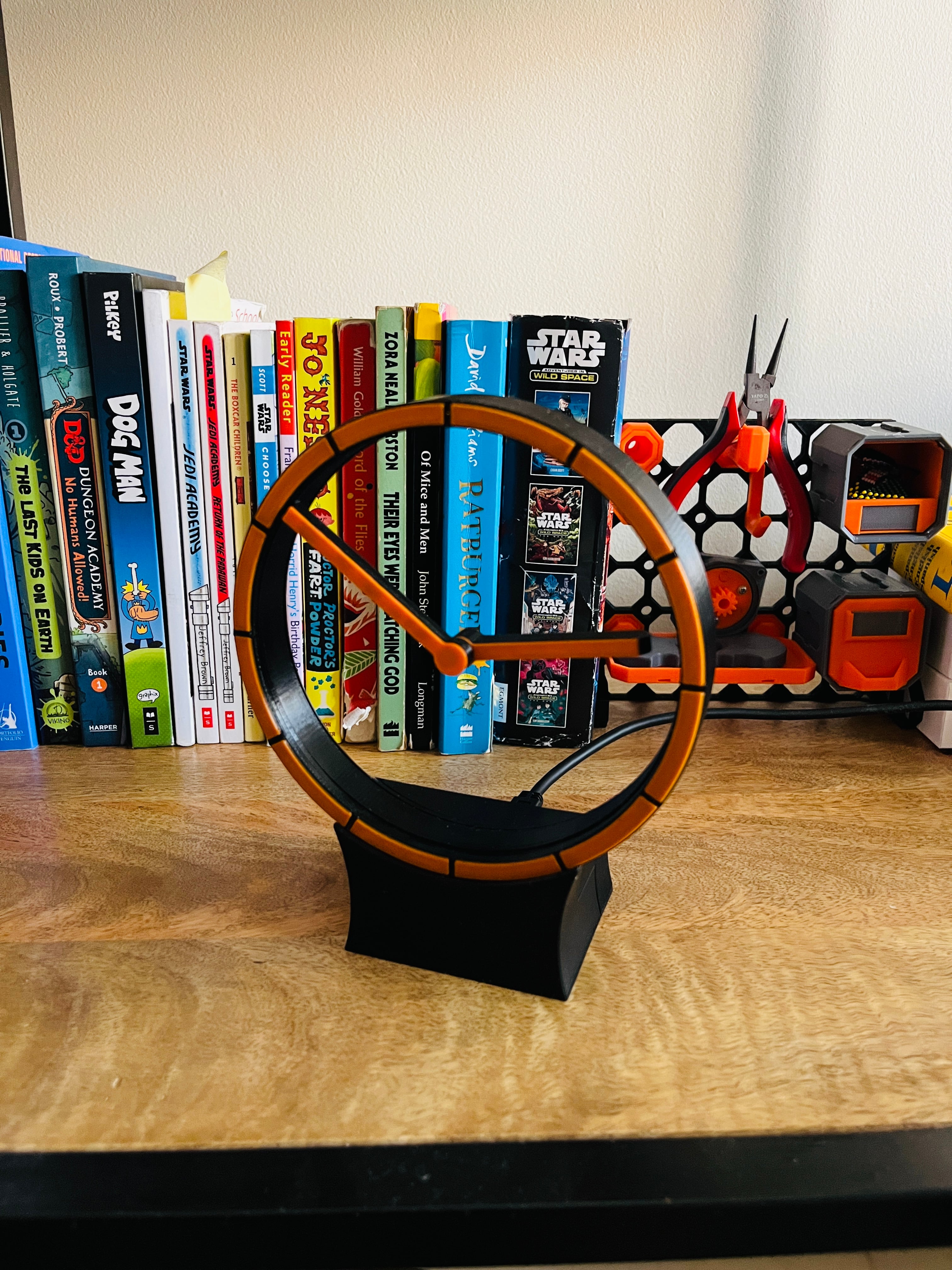 Hollow clock v5 - with Arduino Nano 3d model
