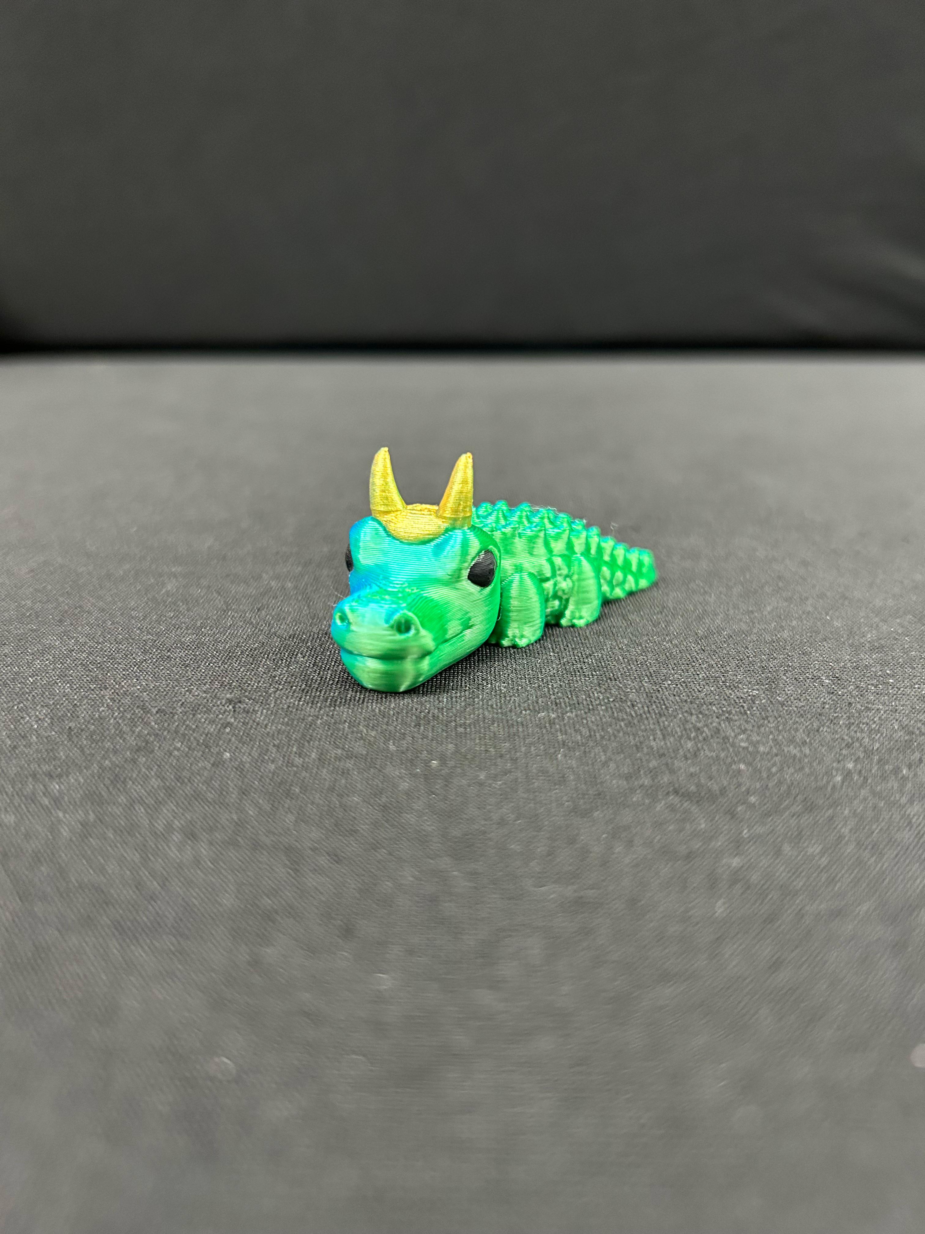Alligator with horned crown 3d model