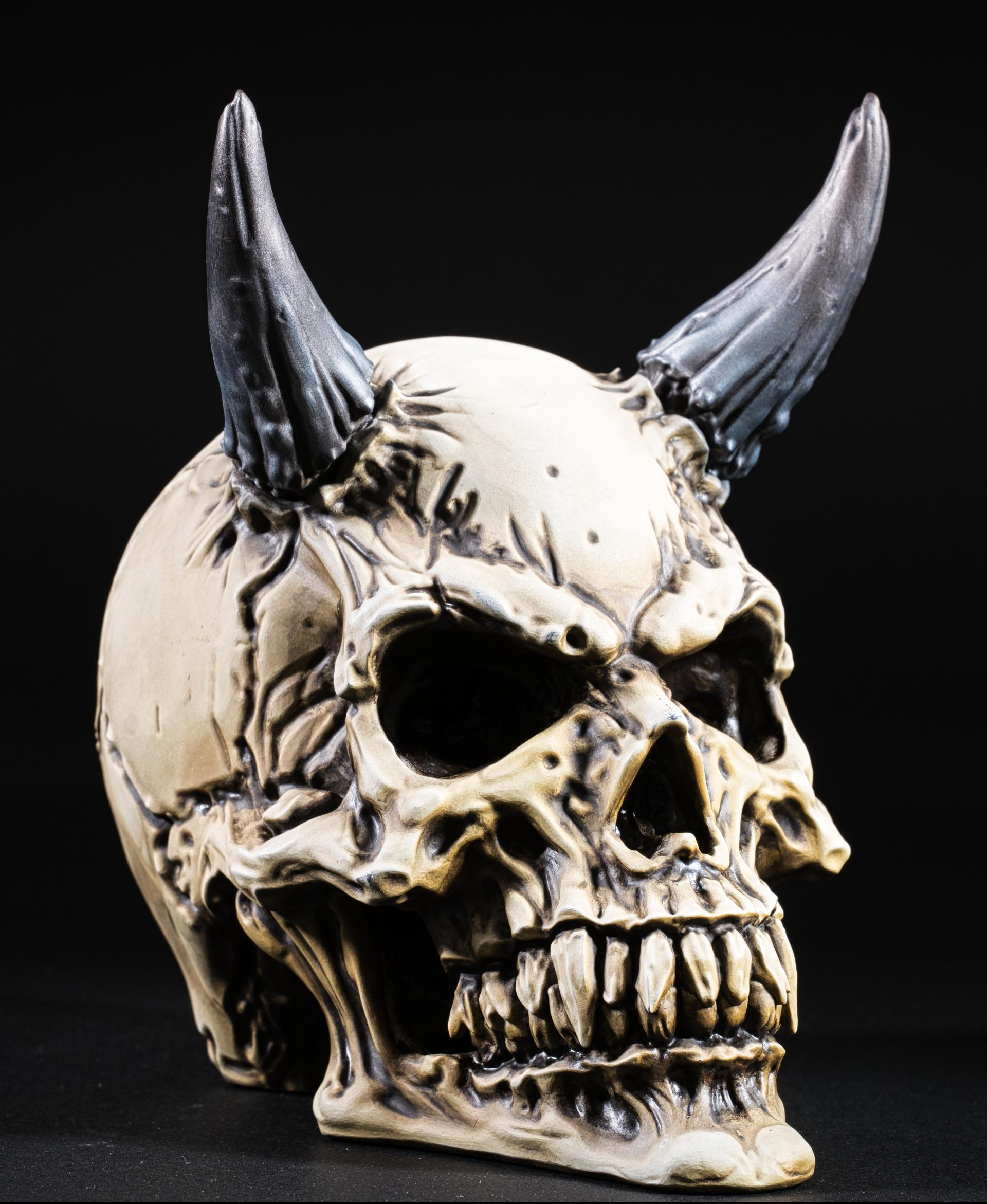 Demon Skull  - Demon Skull
Printer: Elegoo Saturn 2
Resin: Siraya Tech Navy Grey
Painted with acrylics & oils - 3d model