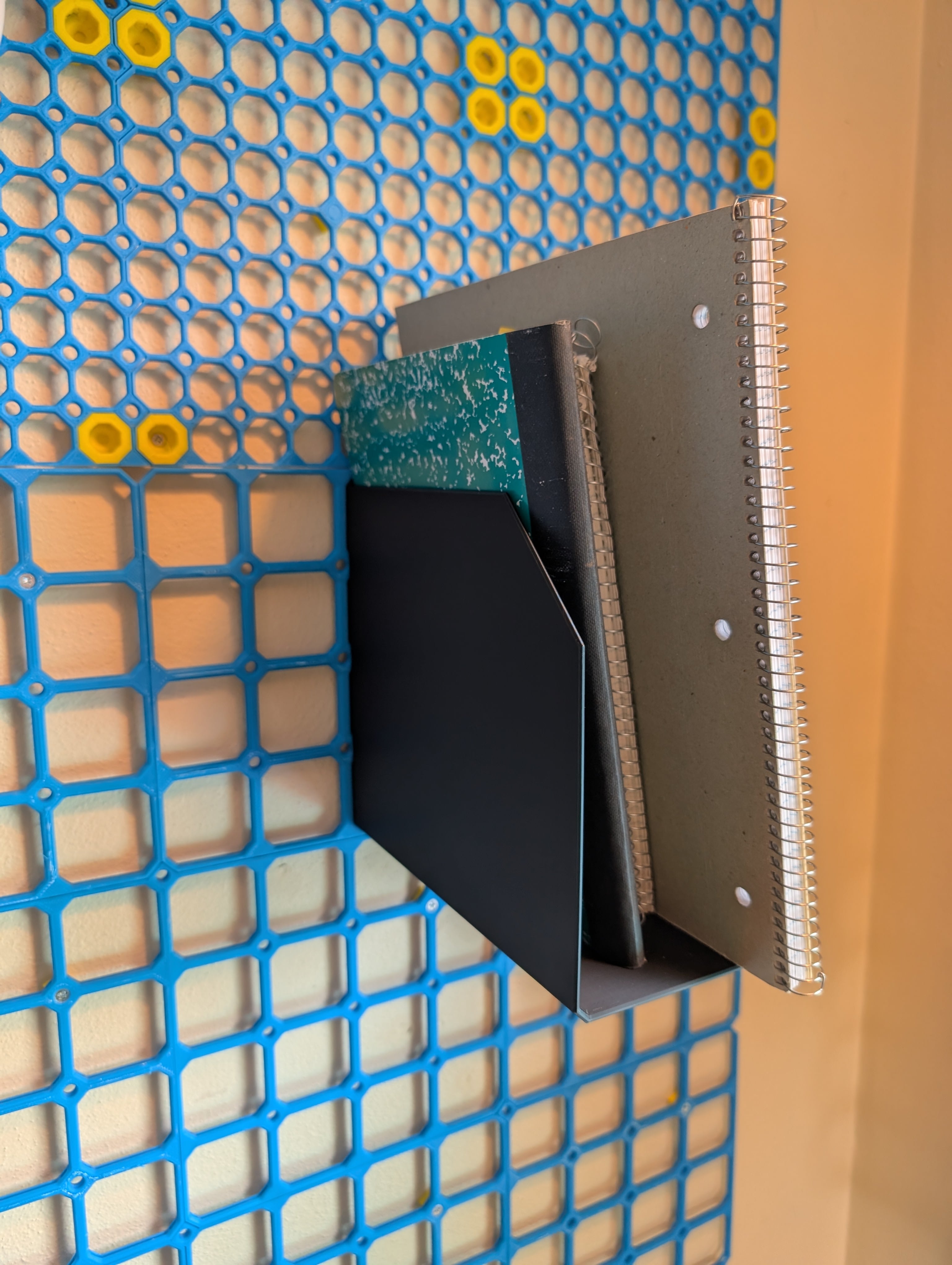 4x2 CU Folder and Notebook Holder.stl 3d model