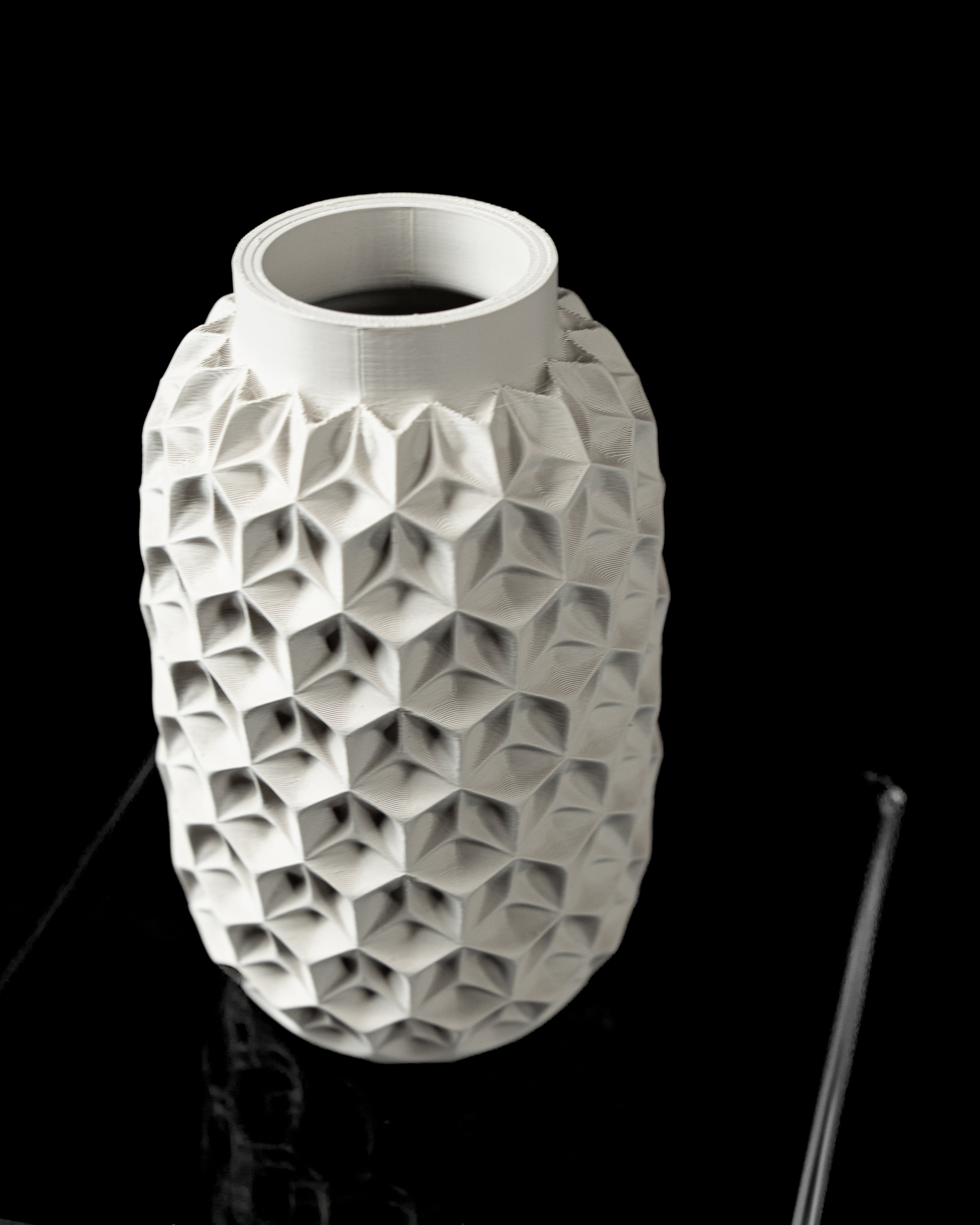 Trihex Flower Vase by MODERN MACHINE 3d model