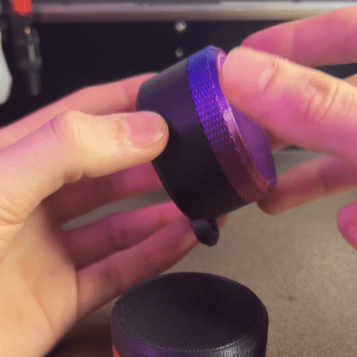 Threaded Container (Knurled Cap) 3d model