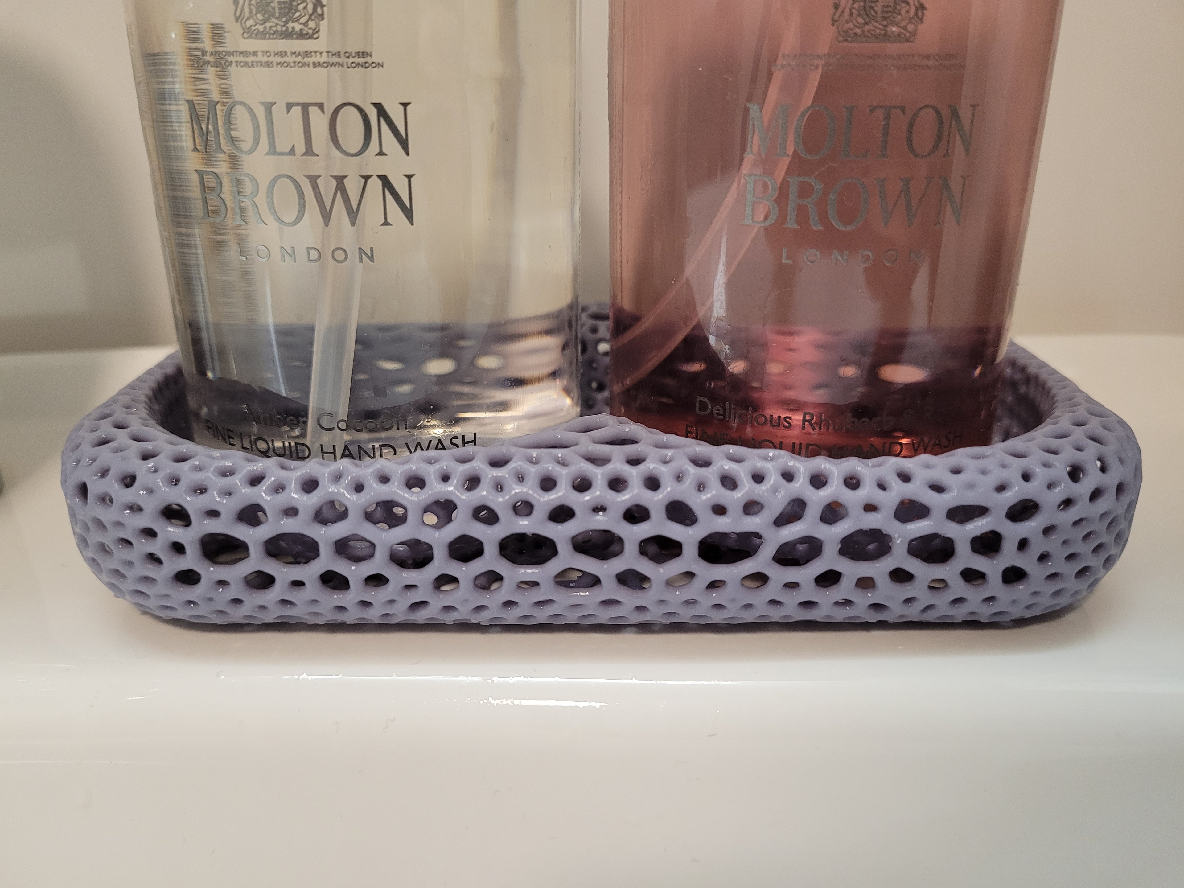 Voronoi Liquid soap holder 3d model
