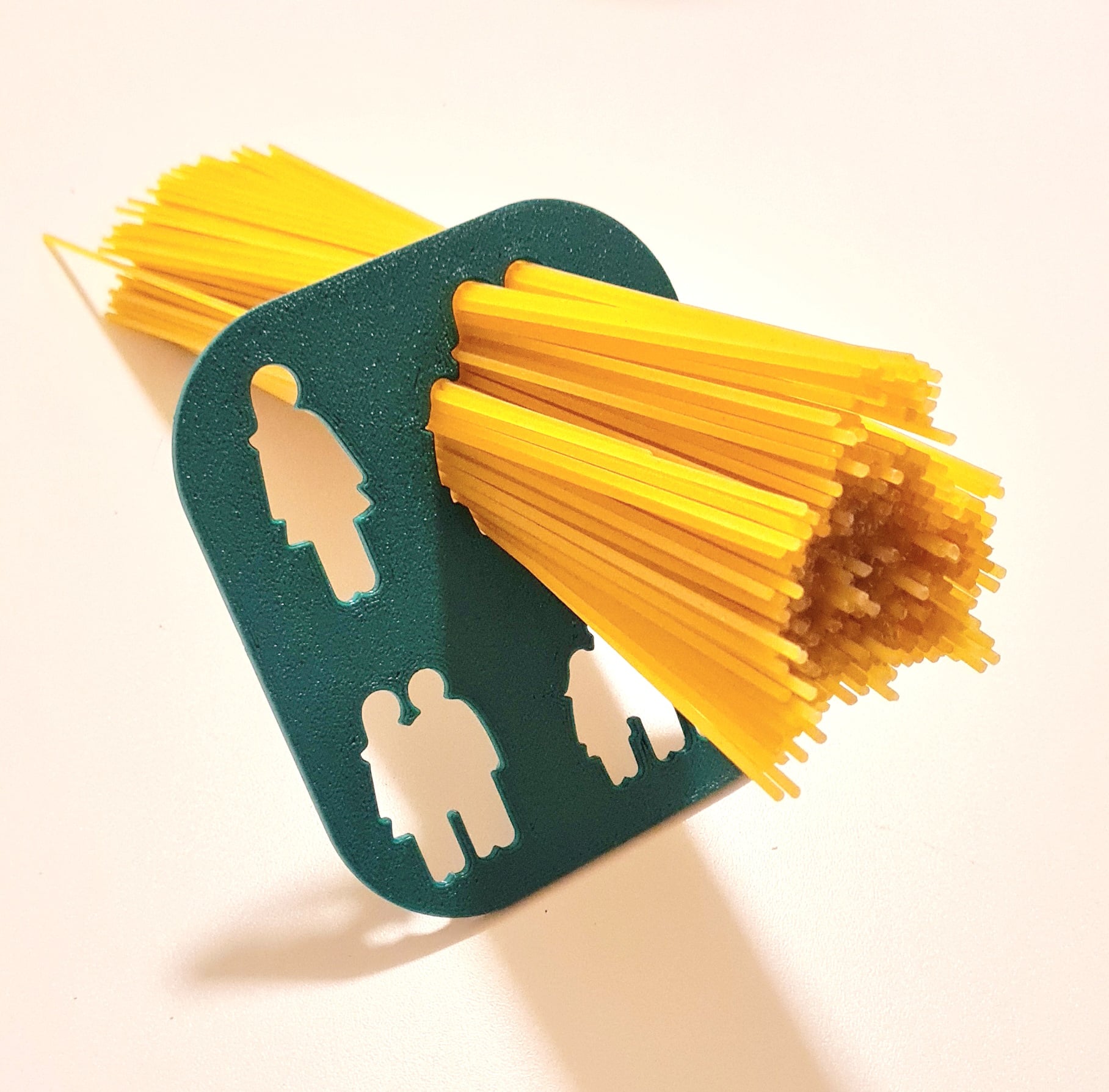 Familia Pasta Portioner 3d model