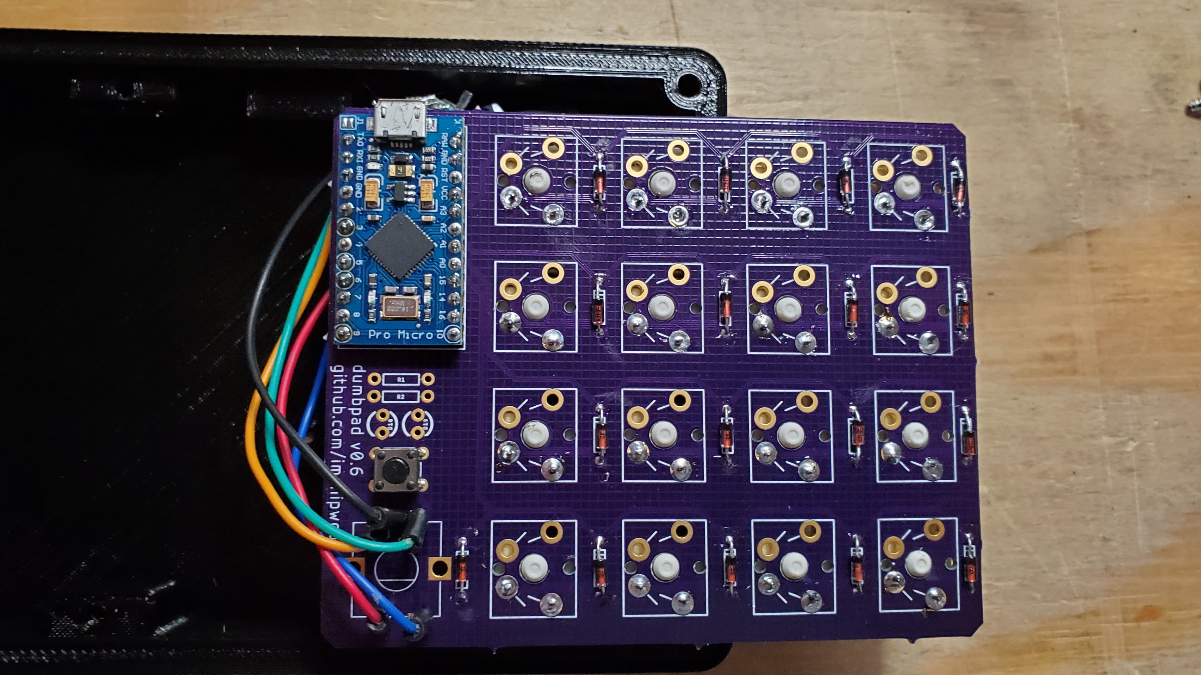 Dumbpad - 4x4 Macro Keypad with Rotary Encoder 3d model