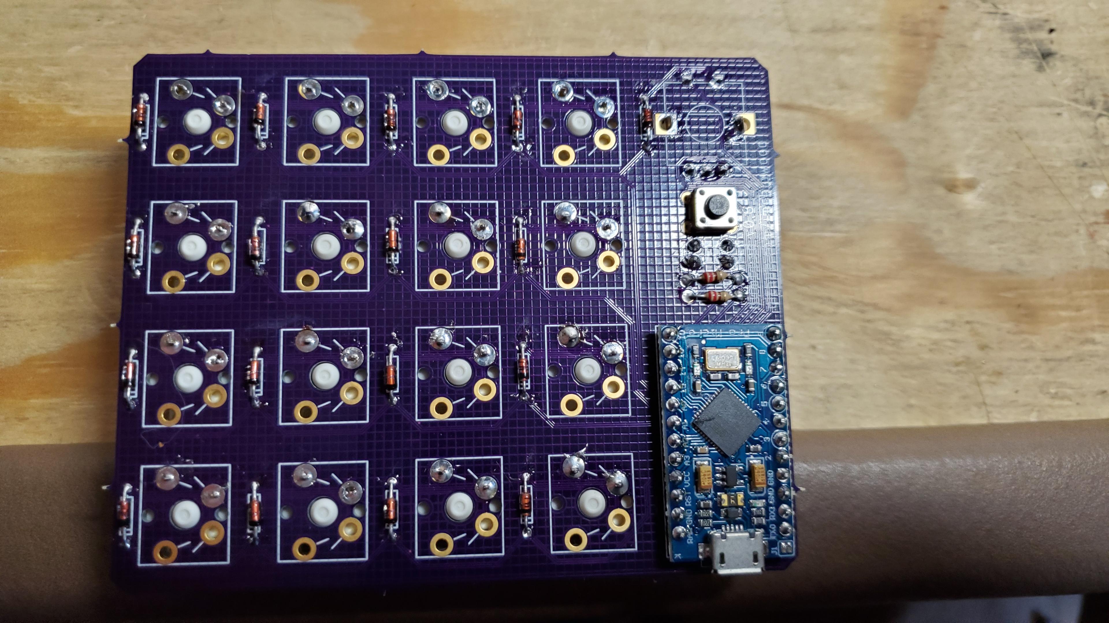 Dumbpad - 4x4 Macro Keypad with Rotary Encoder 3d model