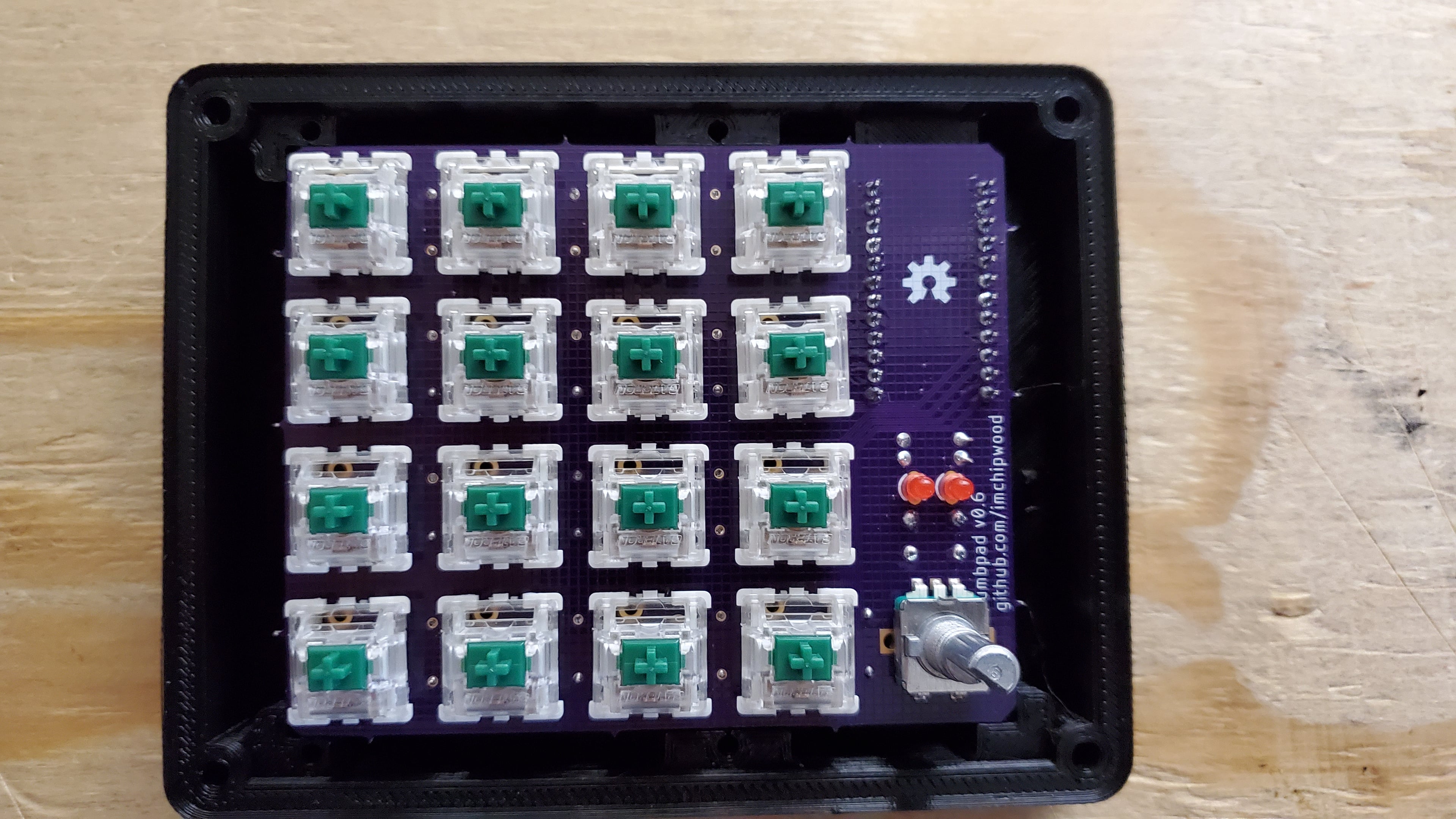 Dumbpad - 4x4 Macro Keypad with Rotary Encoder 3d model