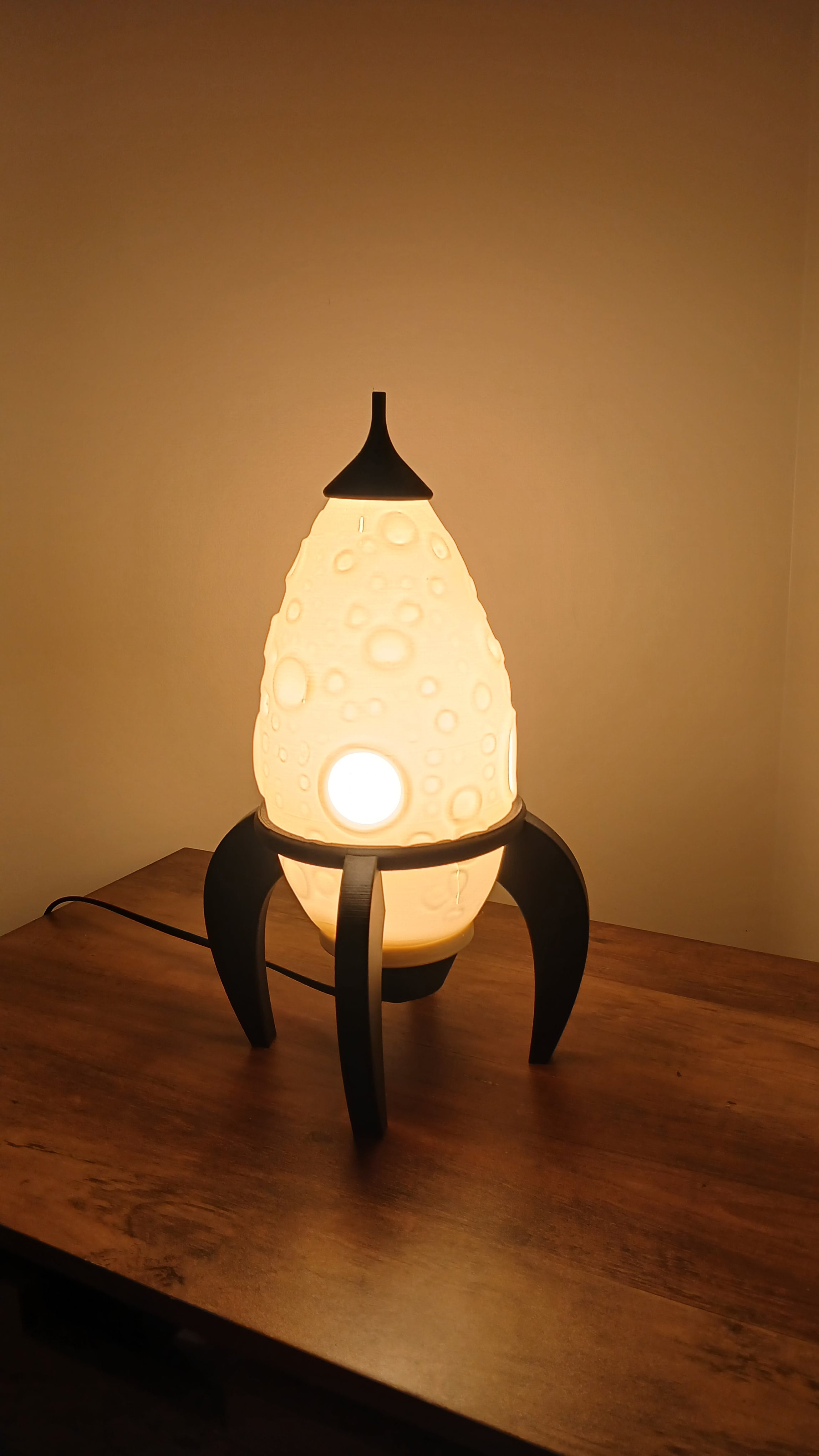 Retro Rocket Lamp 3d model