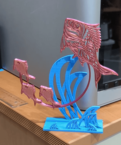 A layer adhesion issue caused a wave to break off on the left side, but it still looks and works great!