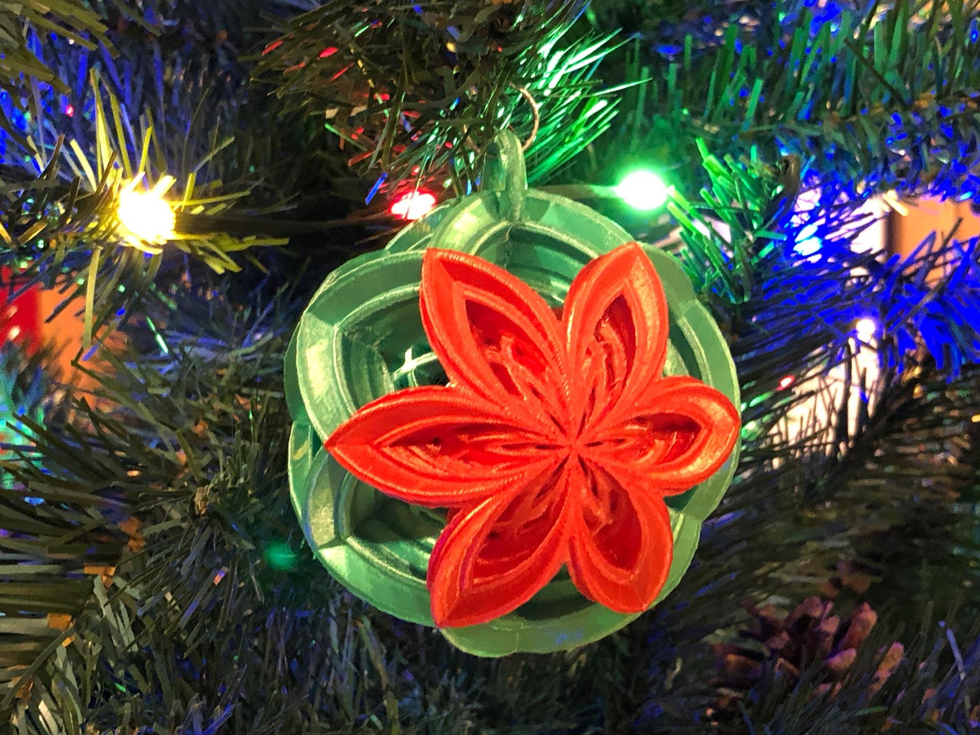 Poinsettia Lattice Christmas Ornament 3d model