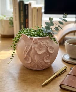 Fairy Garden Planter – Coquette Nature Goddess Vase 3d model