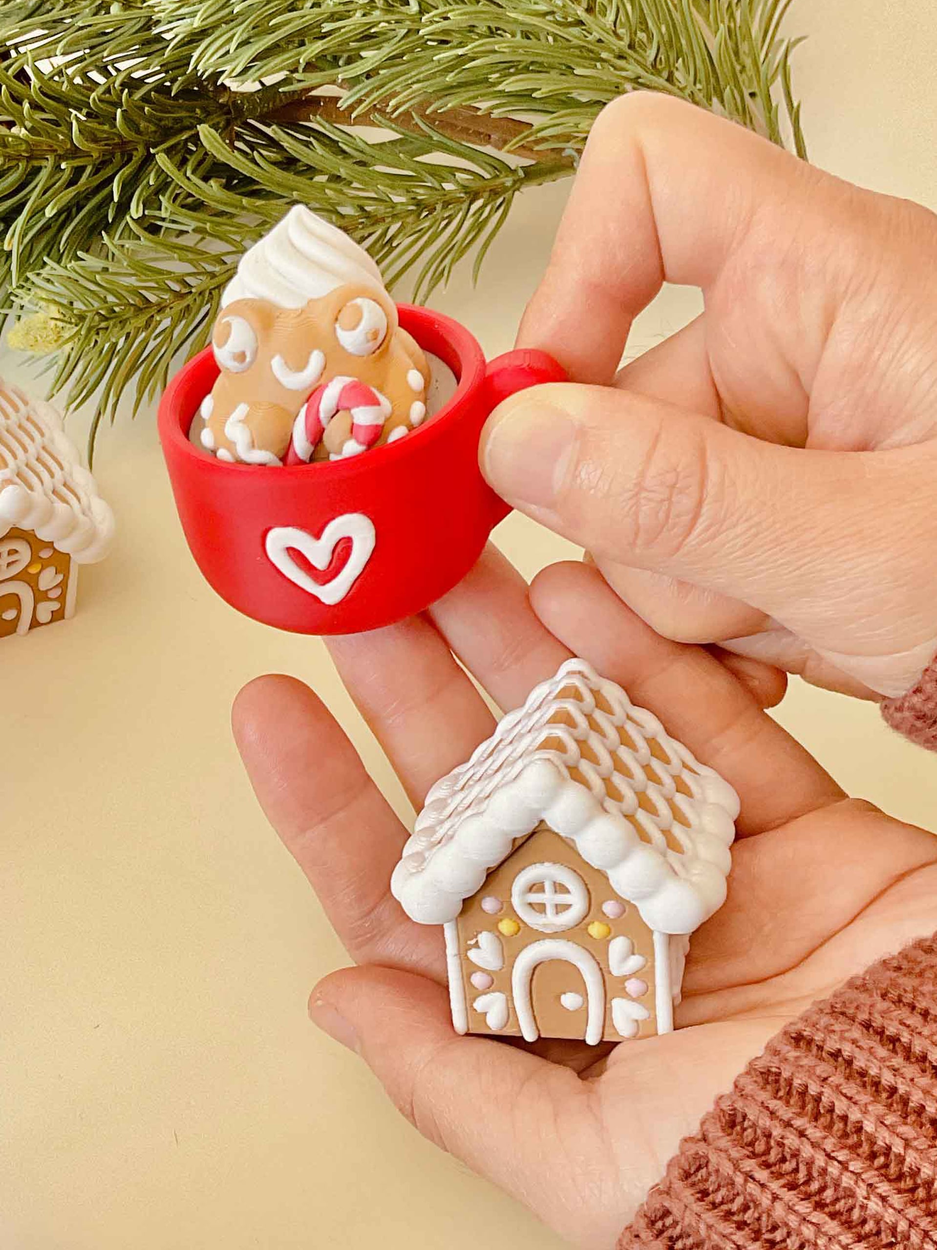 Christmas Gingerbread Frog and House Clicker Keychain Fidget Toy Bundle 3d model