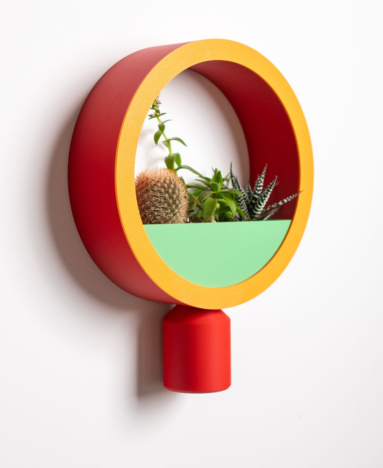 Circle Planter with Hidden Drainage 3d model