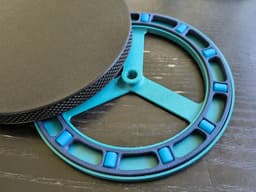 Rotary turntable for scanning 3d model