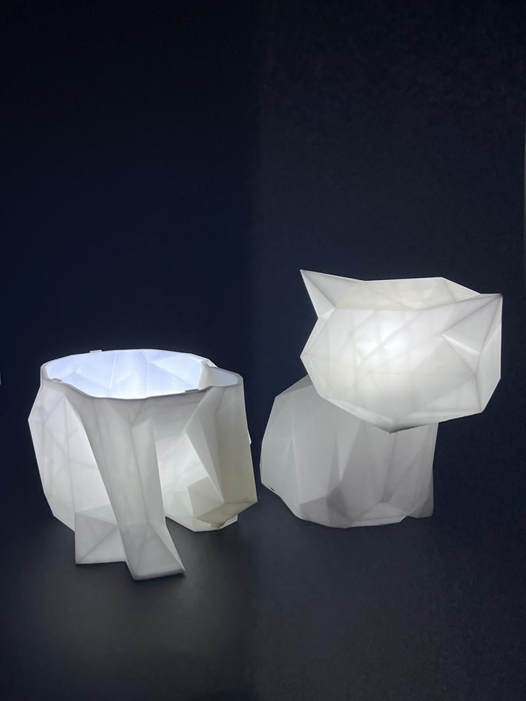 Cat shaped lamp 3d model