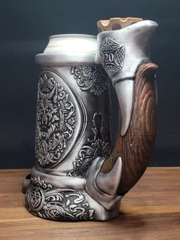 12oz Wolf Bite Can Cozy Dice Tower 3d model