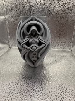 Hooded Oracle Geometric Vase 3d model