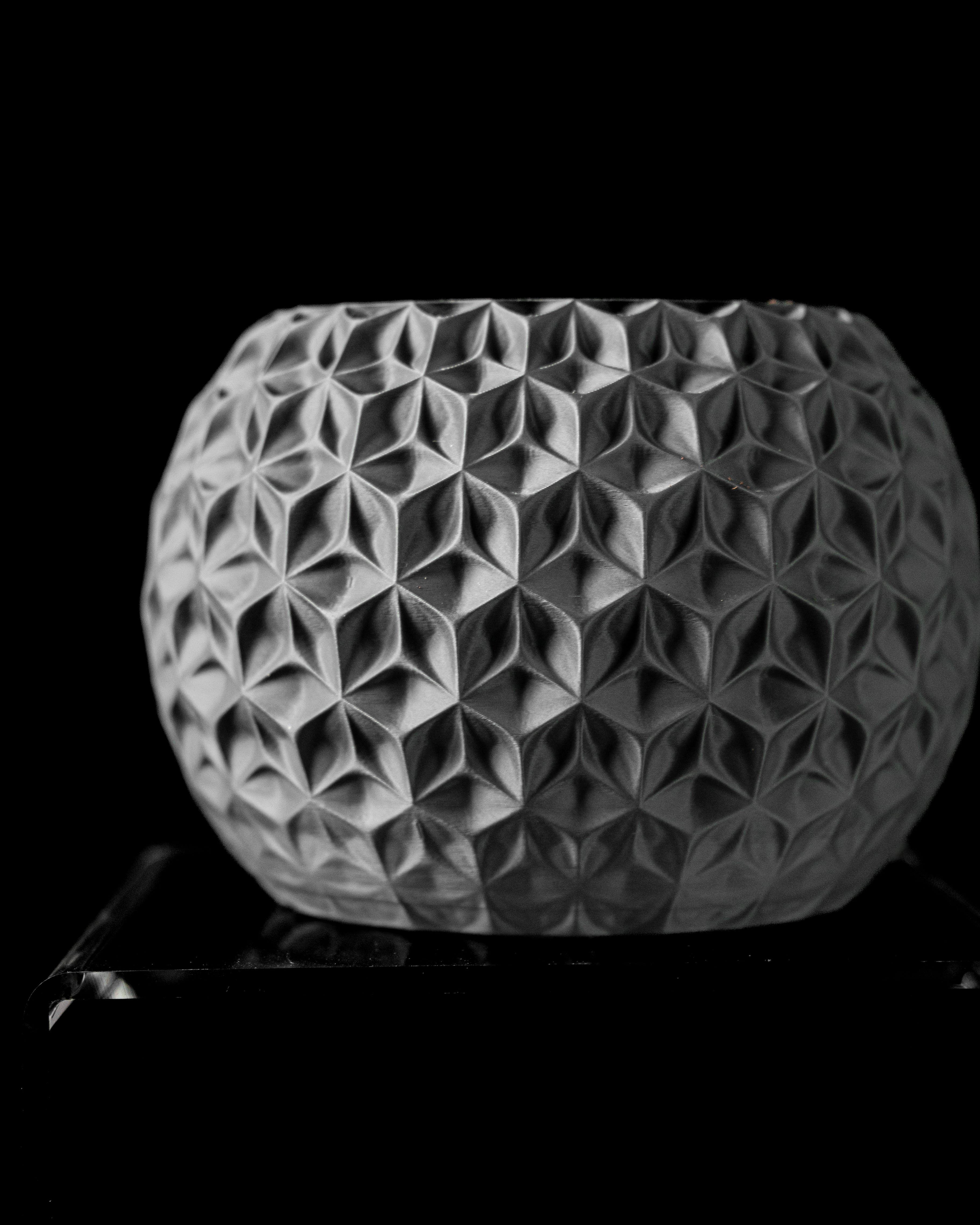 Trihex Planter Pot by MODERN MACHINE 3d model