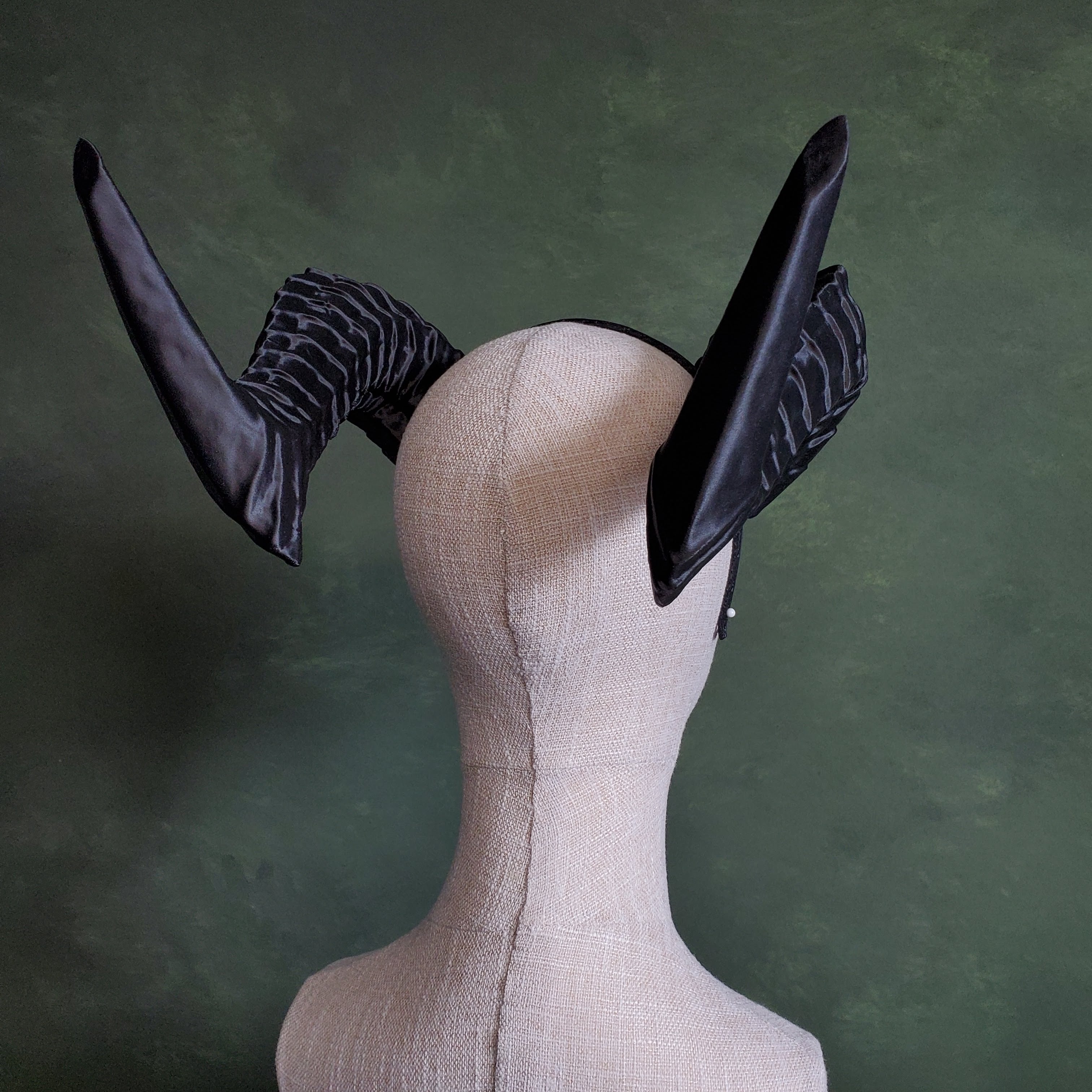 Violet | Archdemon Horns 3d model