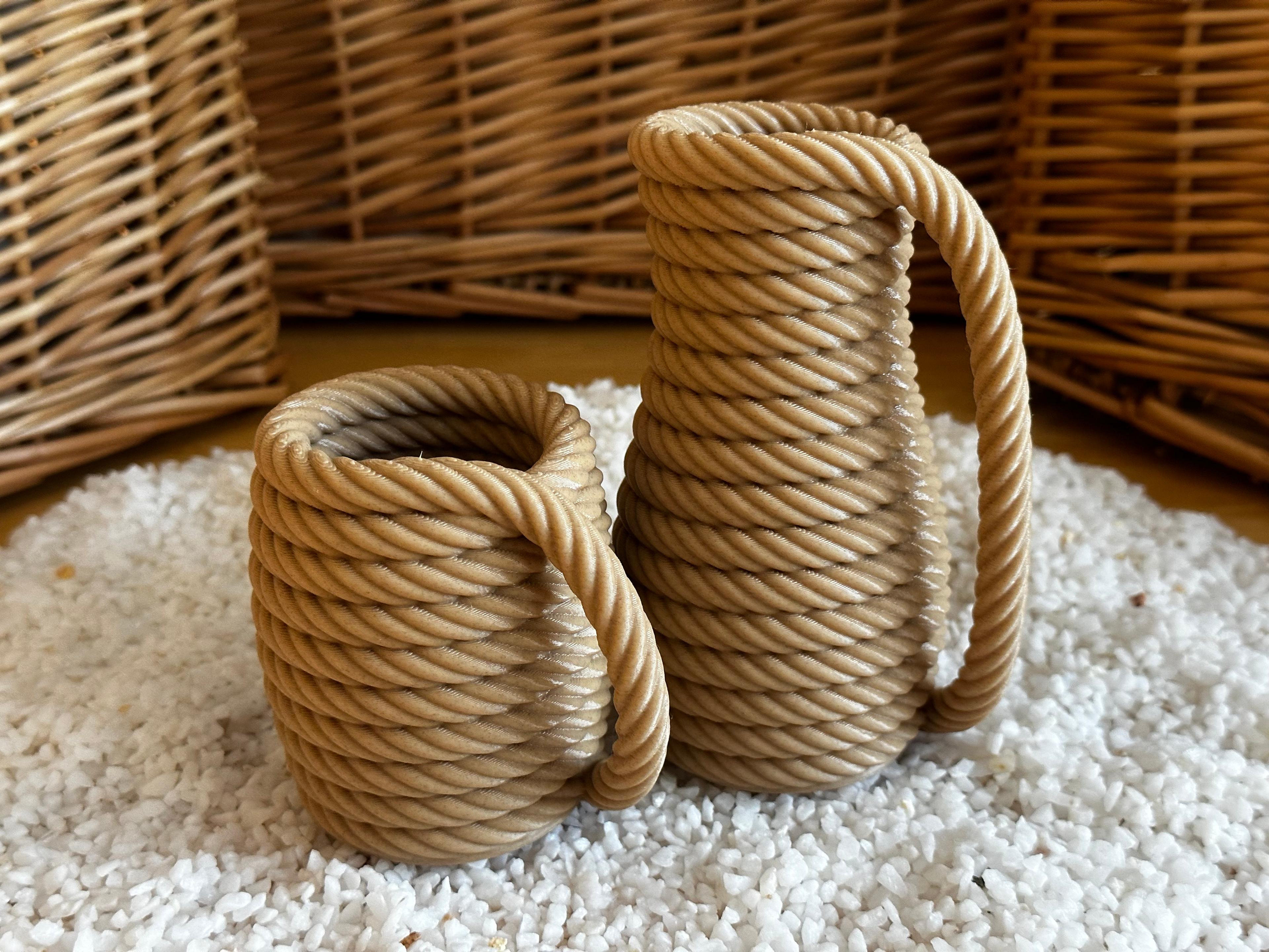 Coiled Rope Vase 3d model