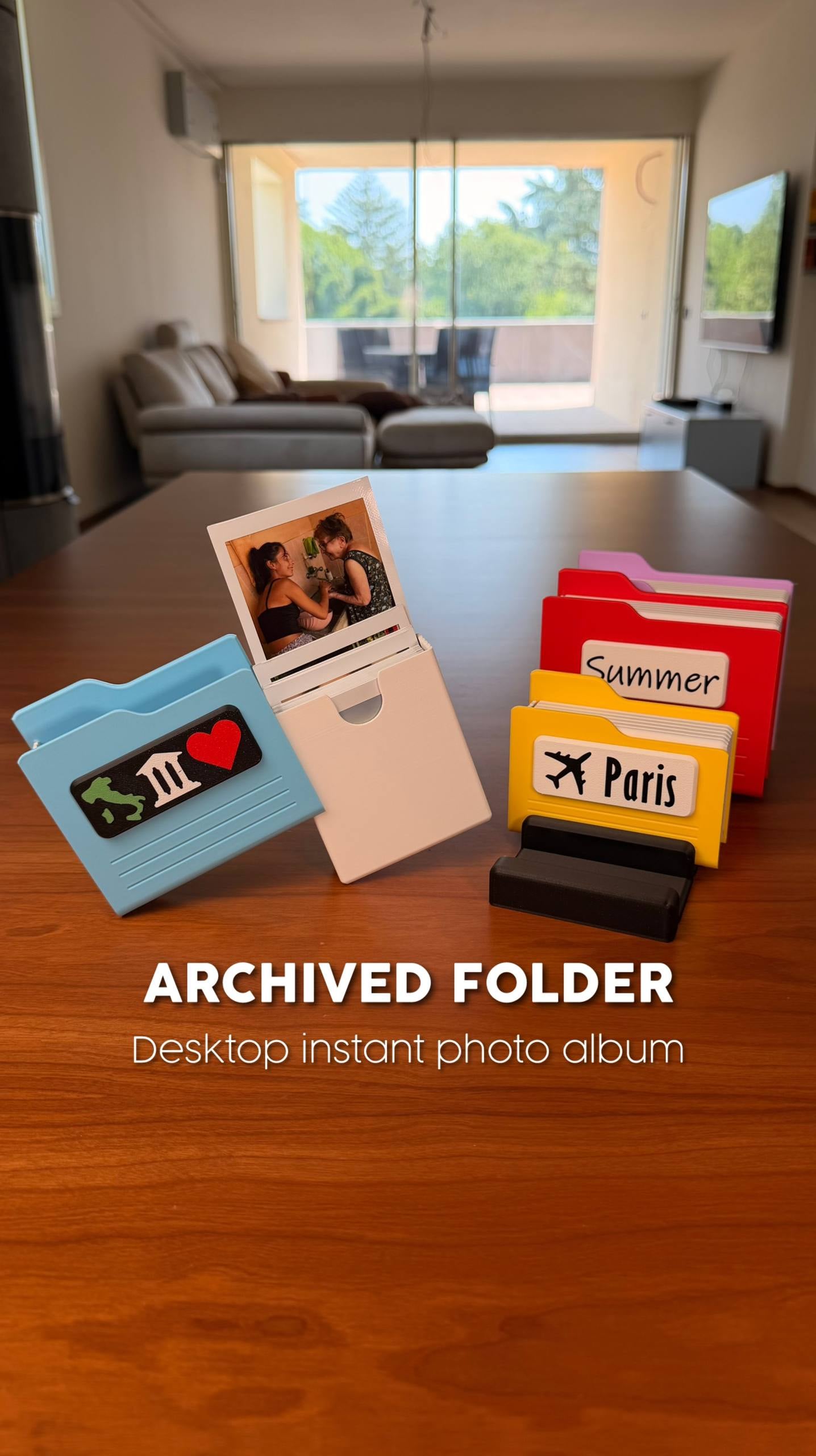 ARCHIVED FOLDERS | DESKTOP INSTANT PHOTO ALBUM 3d model