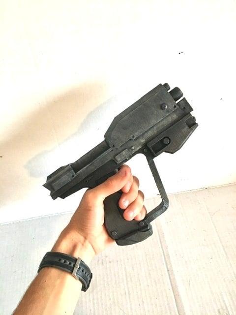 MG6 Magnum Pistol from Halo 3d model