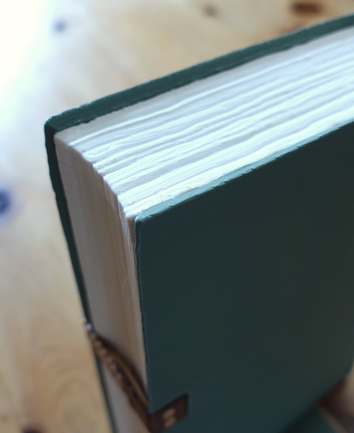 Falling Book - Bookend 3d model