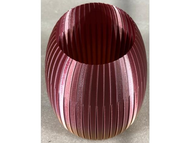 Split Curve Vase 3d model