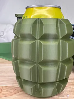 Pineapple Grenade Can Cup - An Explosive can cup to rule them all 3d model
