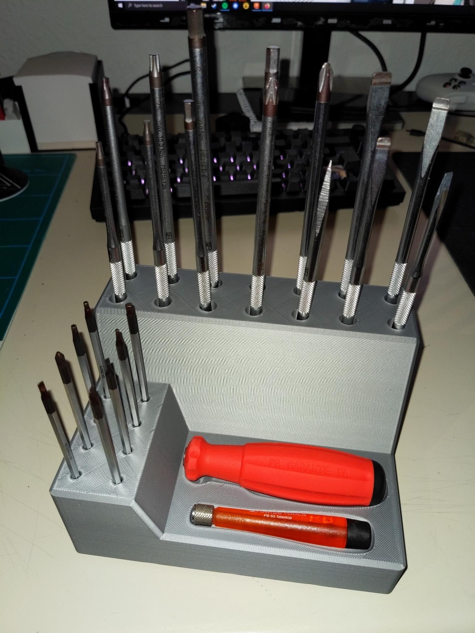 Gridfinity PB Swisstools Tool-Roll Holder 3d model