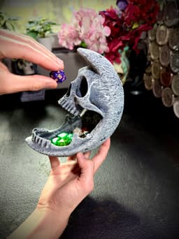 Skull moon dice tower 3d model