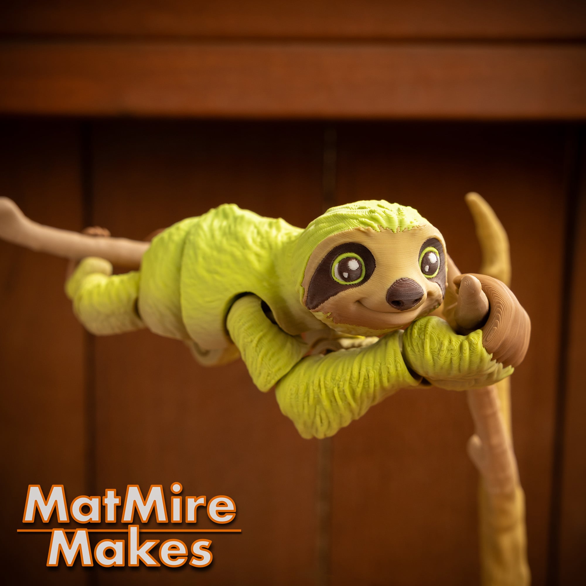 Sloth plus Tree display - Articulated Figure 3d model