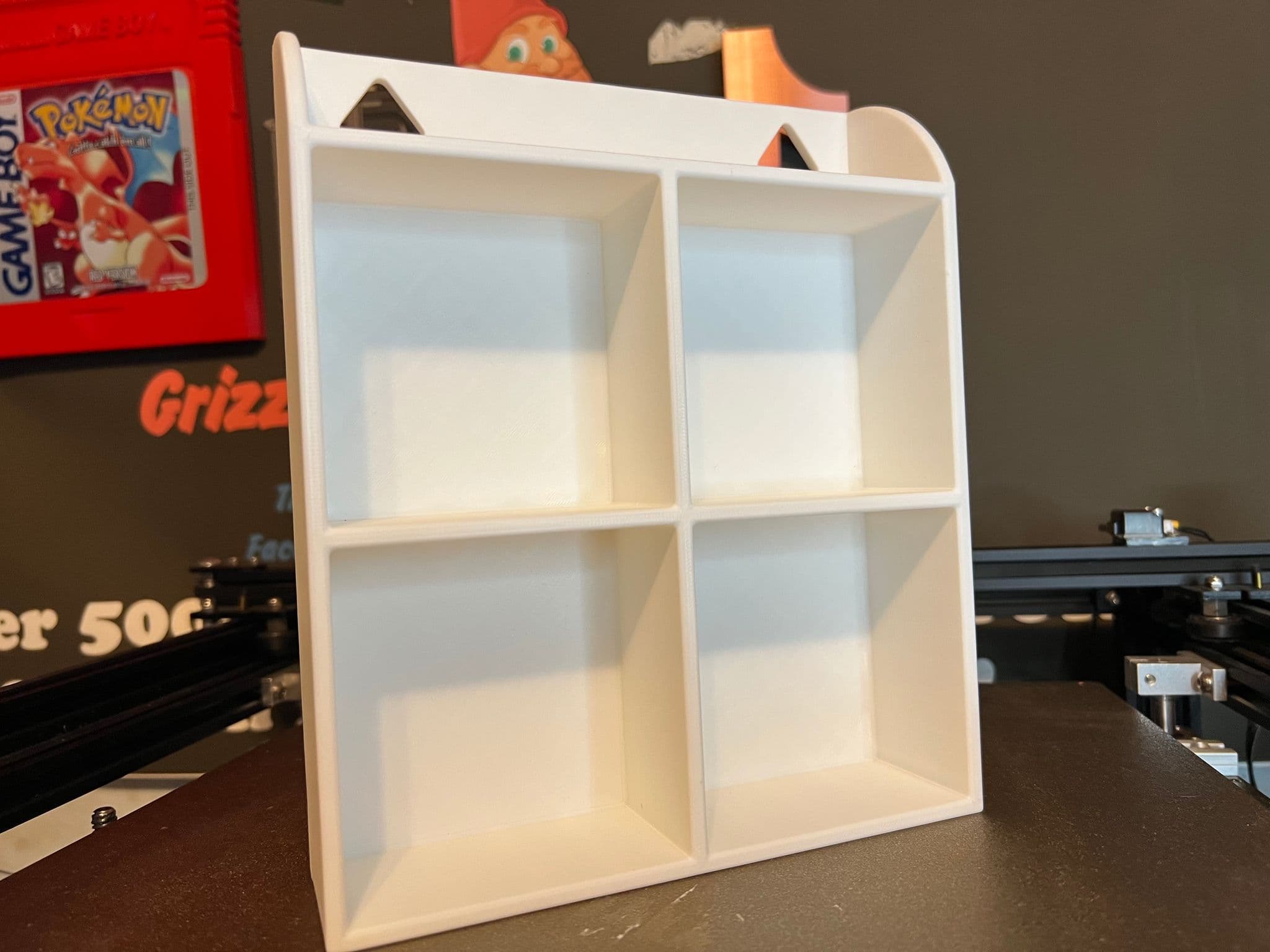 Wall mount shadowbox display - Print in place 3d model