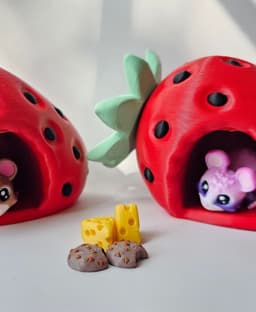 Strawberry Hut - Decor 3d model