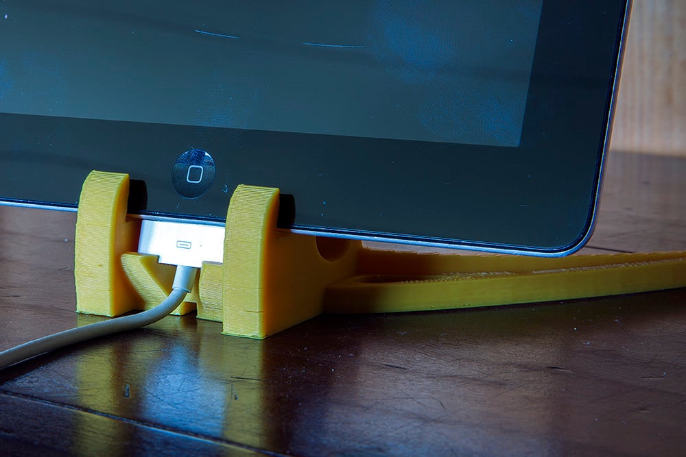 Art deco dock for Ipad in the universal way one fits all with or without a case and connector for charging! 3d model