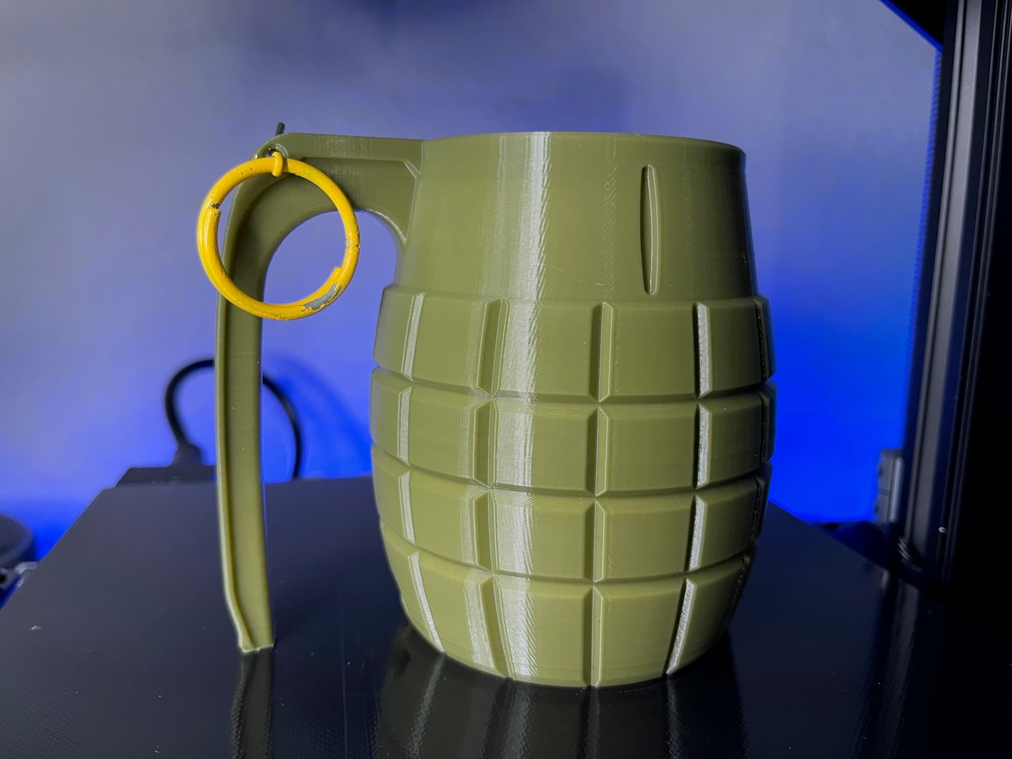 Ender 3 S1
.2mm
15% infill
No Supports
15.5 Hour Print
7 year old MakerBot PLA - (Army Green)