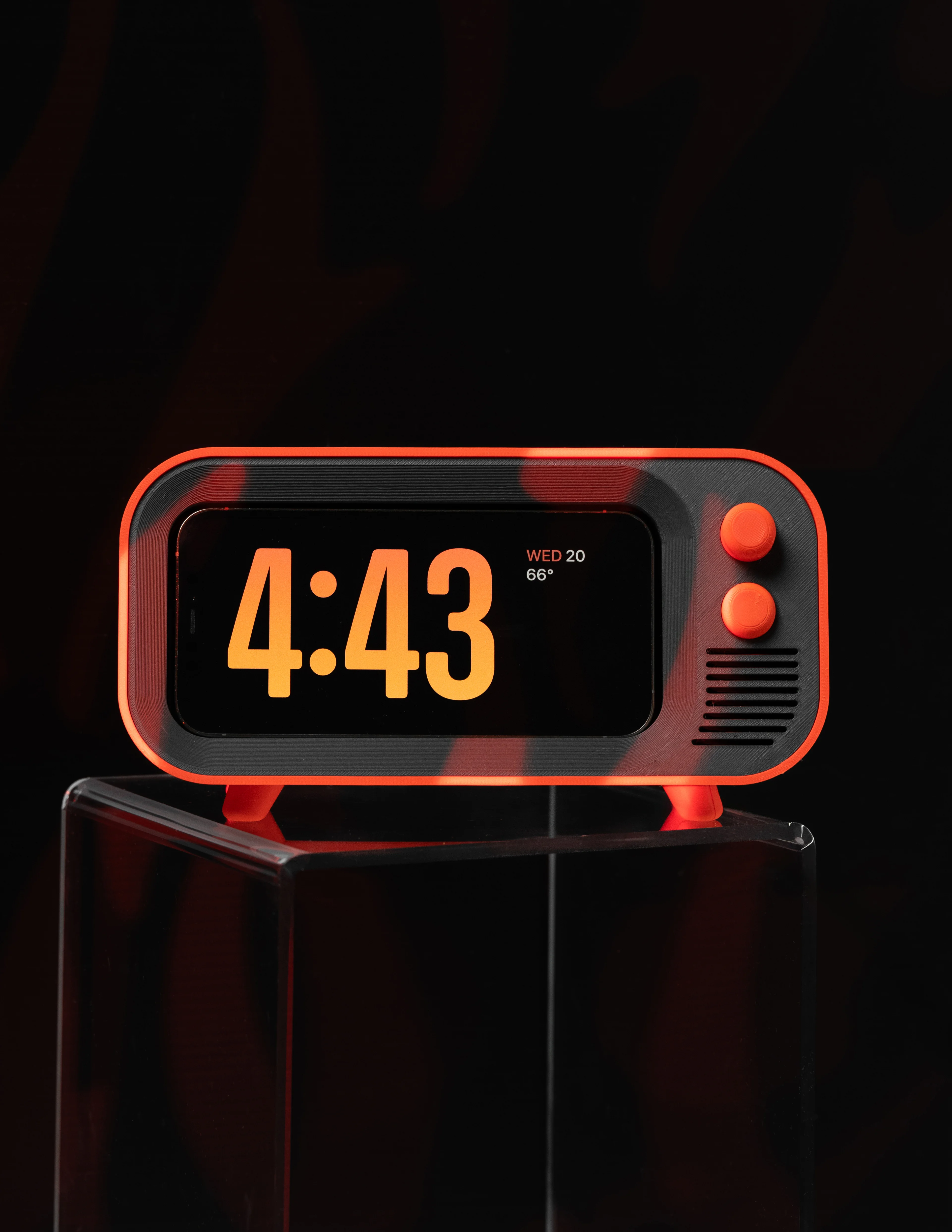 iPhone Retro TV MagSafe Standby Dock by MODERN MACHINE 3d model