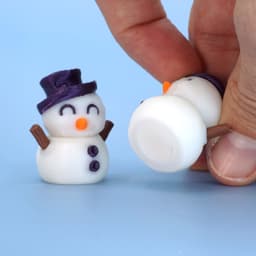Tiny Penguin and Snowman 3d model