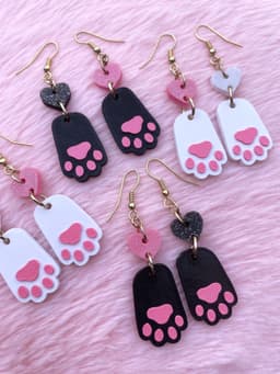 Cat Paw Earrings 3d model