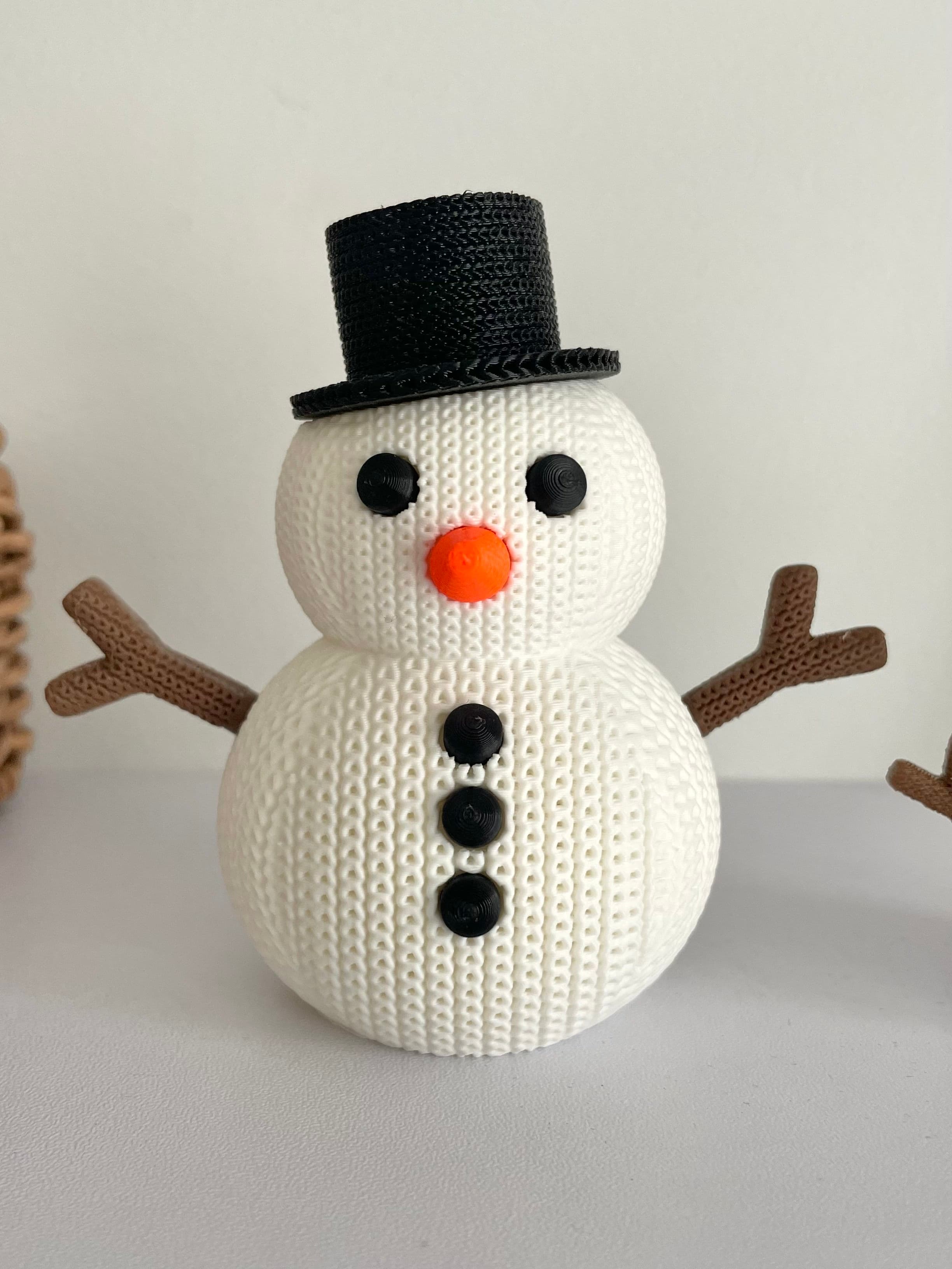 Knitted Snowman Candle Holder / Ornament / Figurine / Multiparts / 3MF 3d model