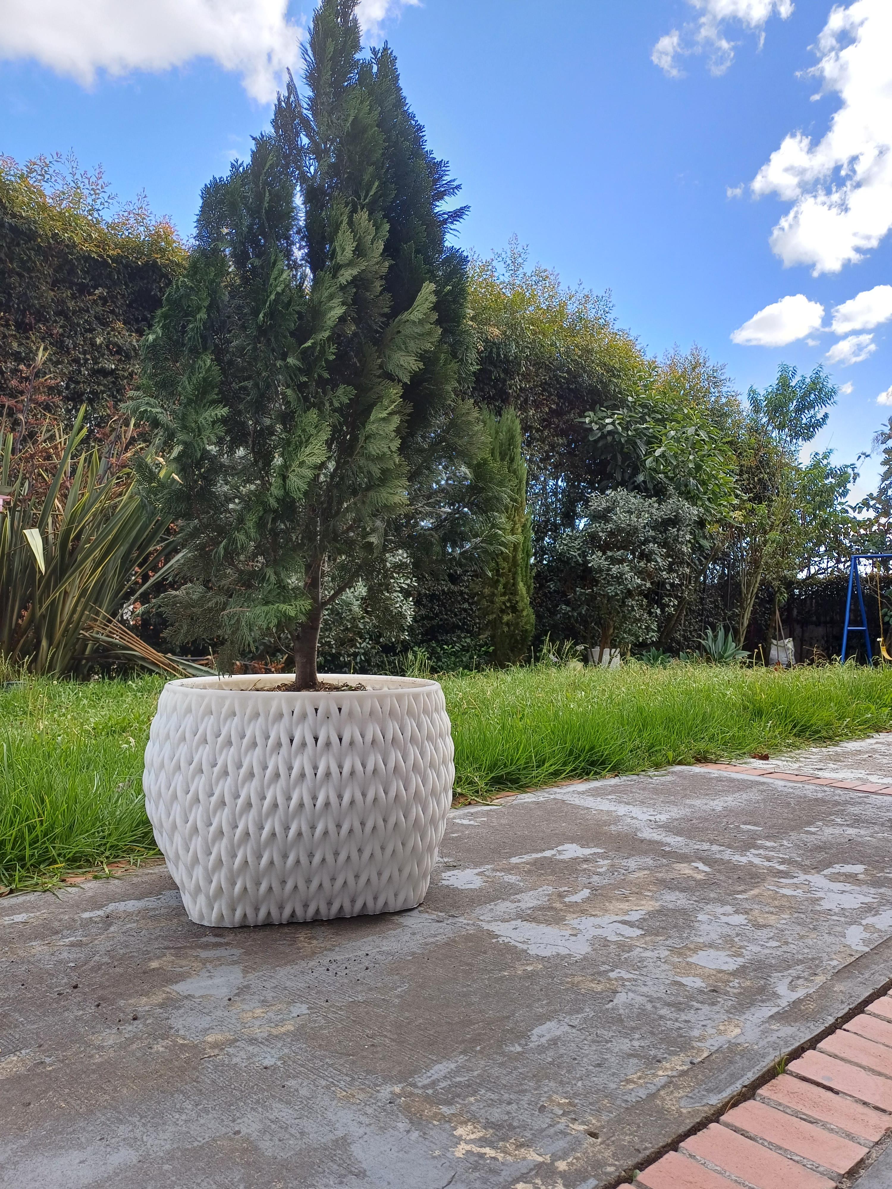 Large Scale Knitted Tree Planter 3d model