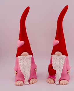 Coat Gnome -Hearts Bare Feet 3d model