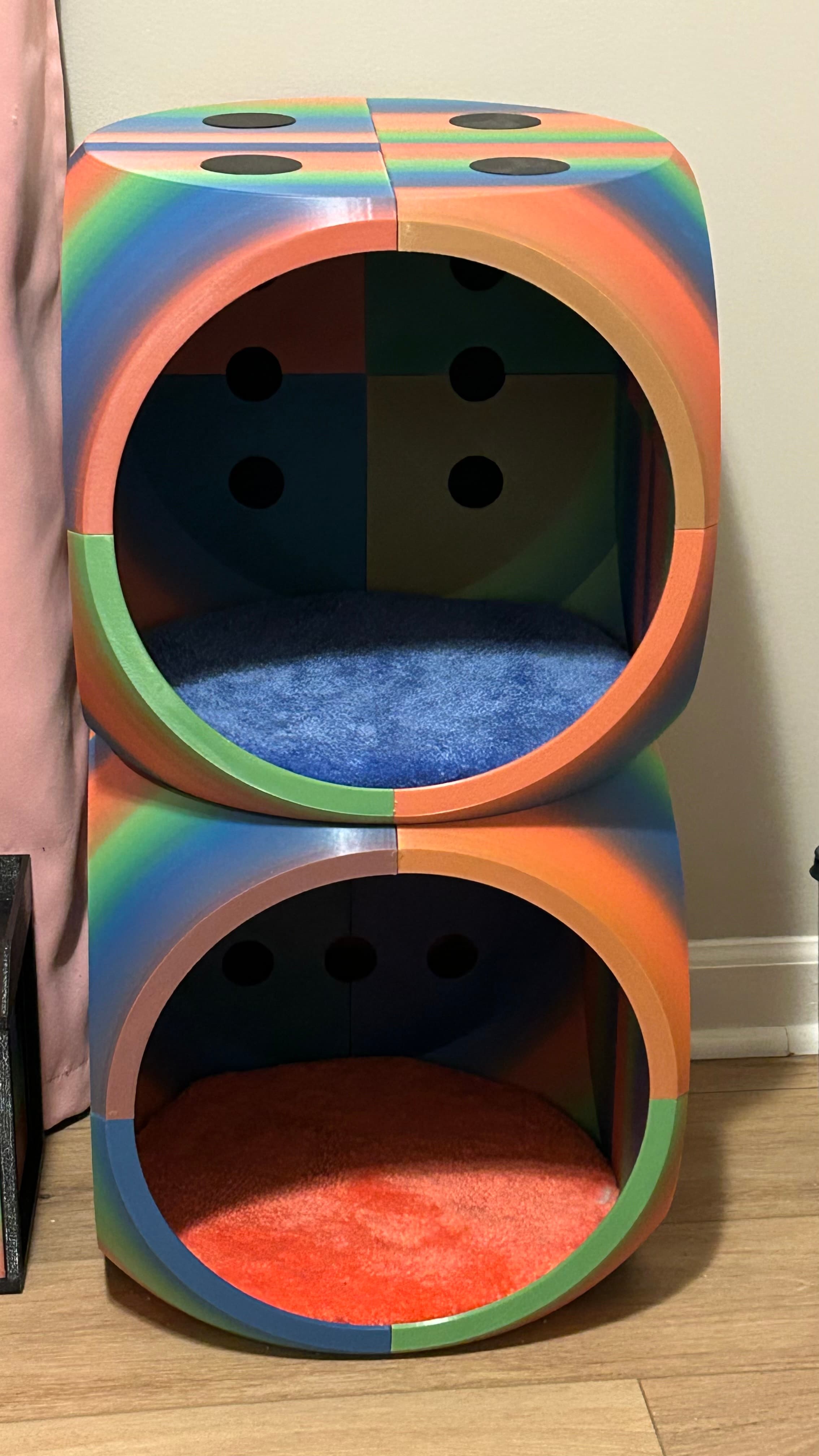 I love the design. I made two and stacked them for my daughter's two cats. Also made a custom rug to fit in the bottom