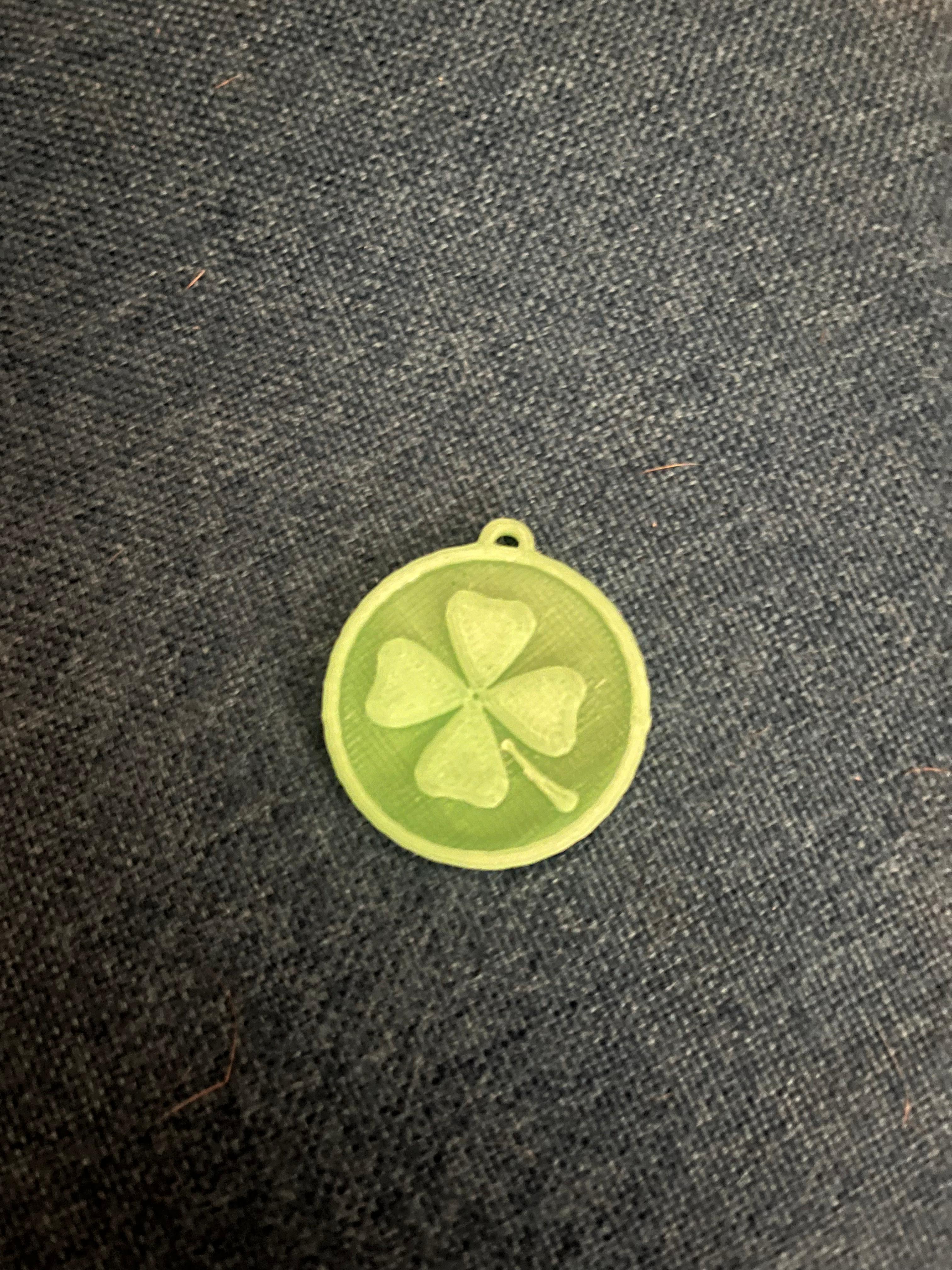4 leaf clover keychain 3d model